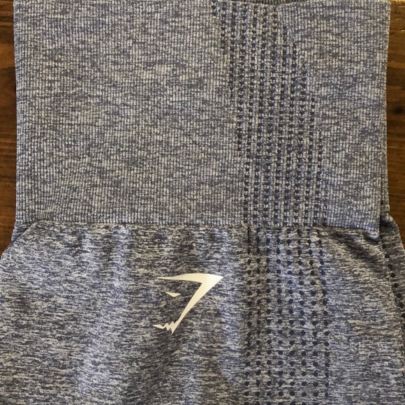 Gym shark leggings - Picture 3 of 6